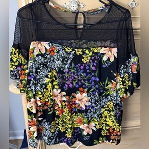 Floral Mesh Yoke Short Sleeve Top - Black Multi